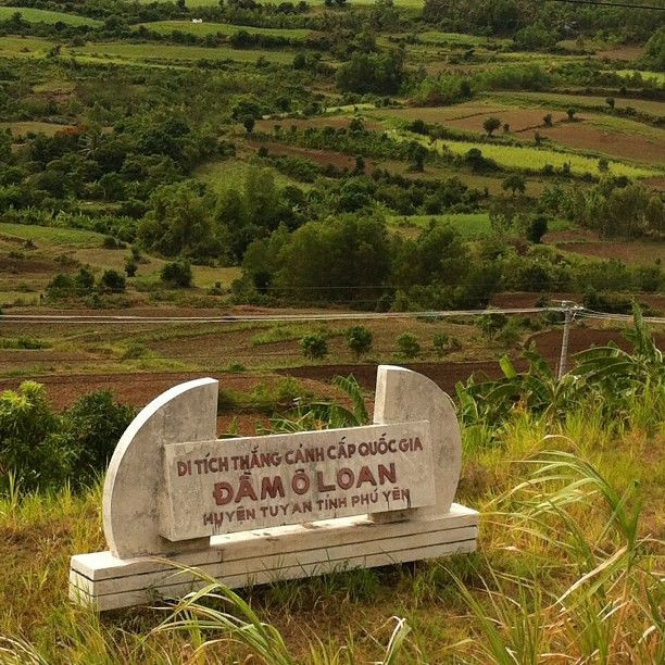 Đầm Ô Loan